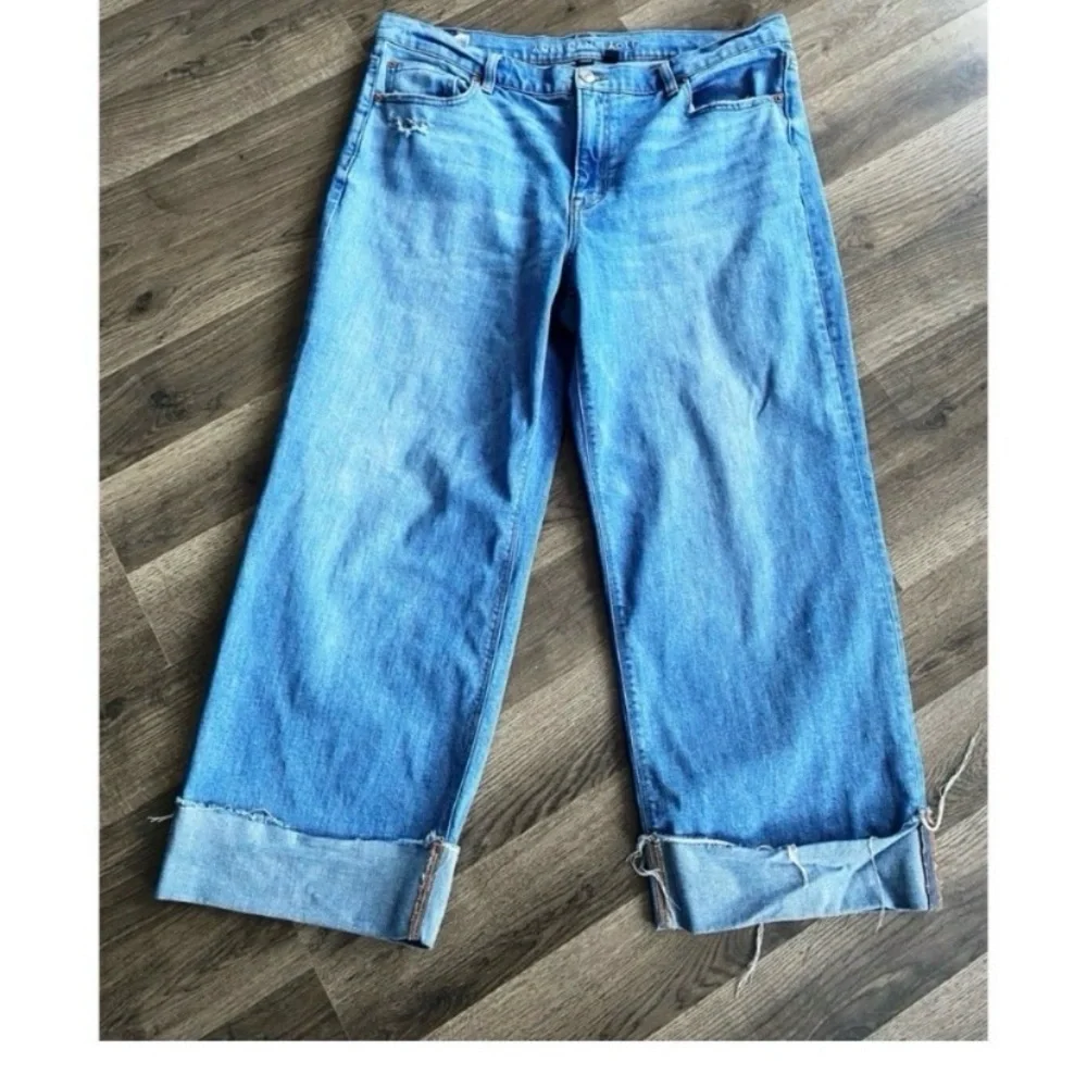 AMERICAN EAGLE Stovepipe Cuff Crop Jeans - Picture 7 of 13